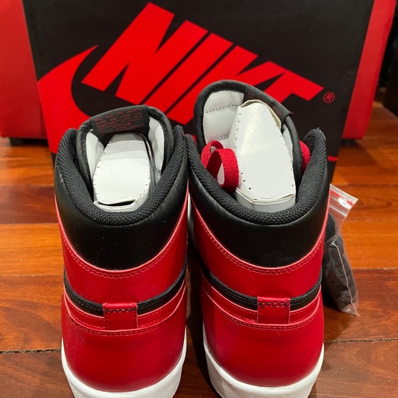 Men’s never worn FOTB Nike Air Jordan Retro High Top (size 11) - Picture 5 of 6